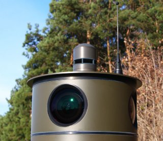 Robust military version of panoramic camera head