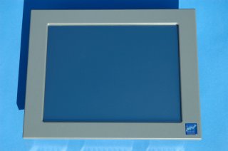 eln pohled na panelov monitor DataLab LCD 15-T