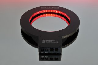 DF15 has the same connection and control options as the other DataLight illuminators