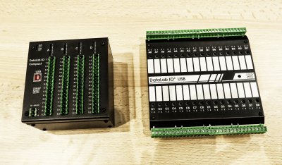 Nov kompaktn proveden jednotky DataLab IO ve srovnn se stvajcm zazenm.