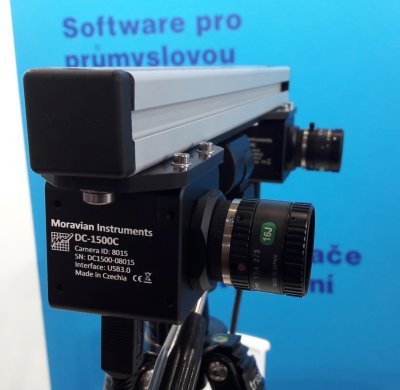 Dvě průmyslové CMOS kamery DataCam pro stereoskopické snímání scény